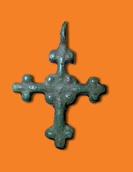 Образцы домонгольских нательных крестов