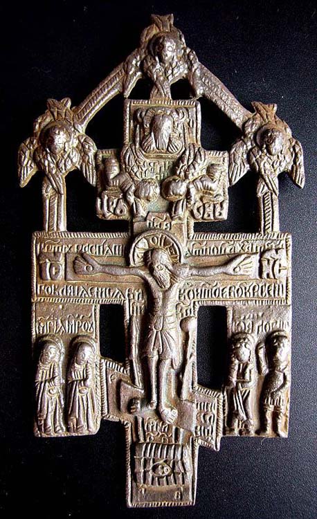Поповский киотный крест с шестикрыльцами